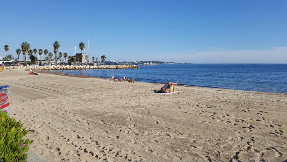 Spacieux Studio A Golfe Juan 2 Minutes Des Plages Vallauris Exteriér fotografie