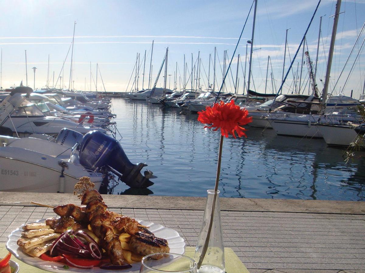 Spacieux Studio A Golfe Juan 2 Minutes Des Plages Vallauris Exteriér fotografie